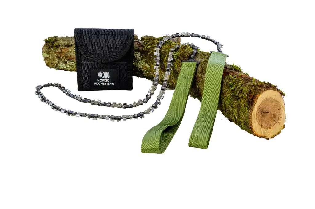 2_xlong_green_branch_with_case-scaled.webp