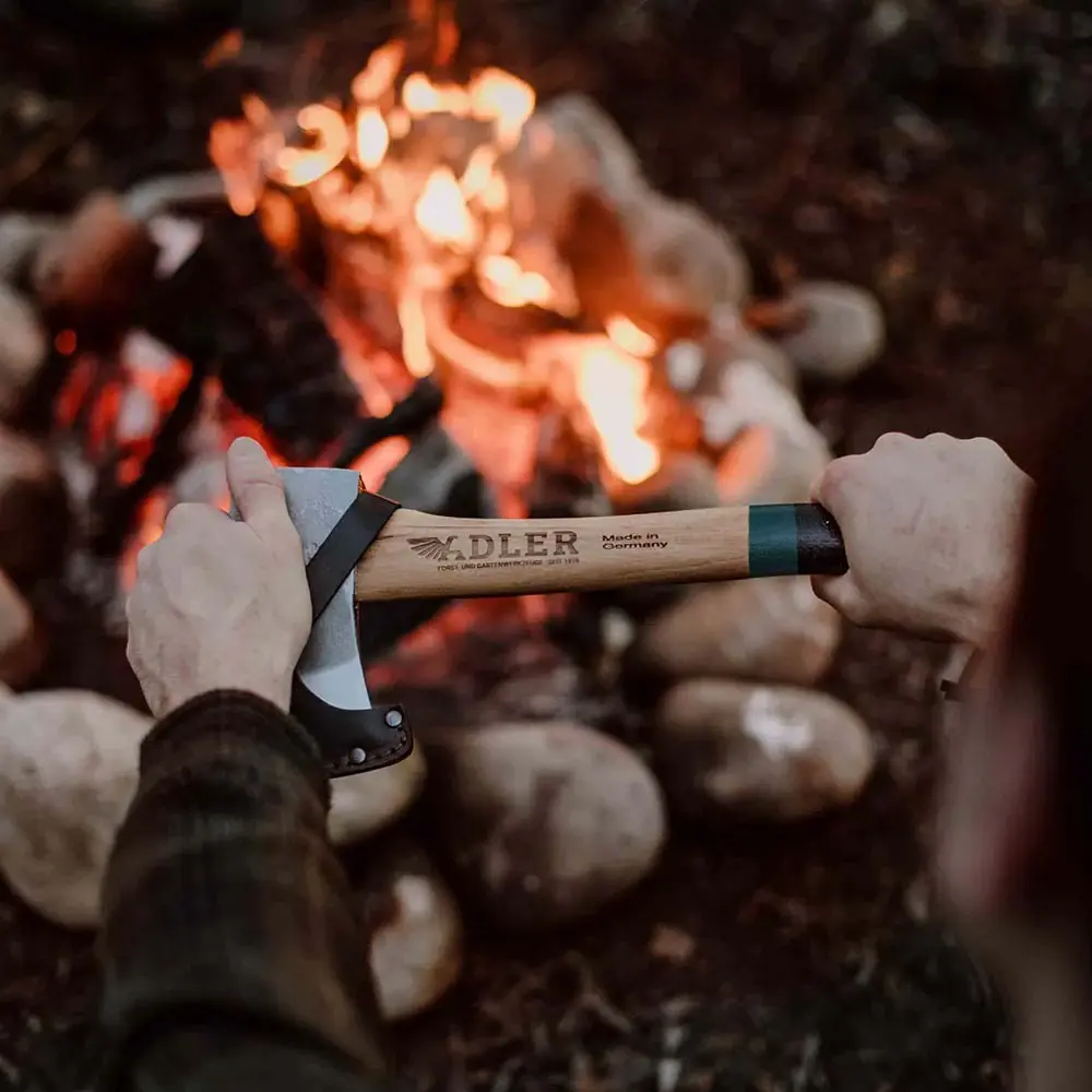 adler_tools_yankee_hatchet_green_camp_fire_1800x1800.webp